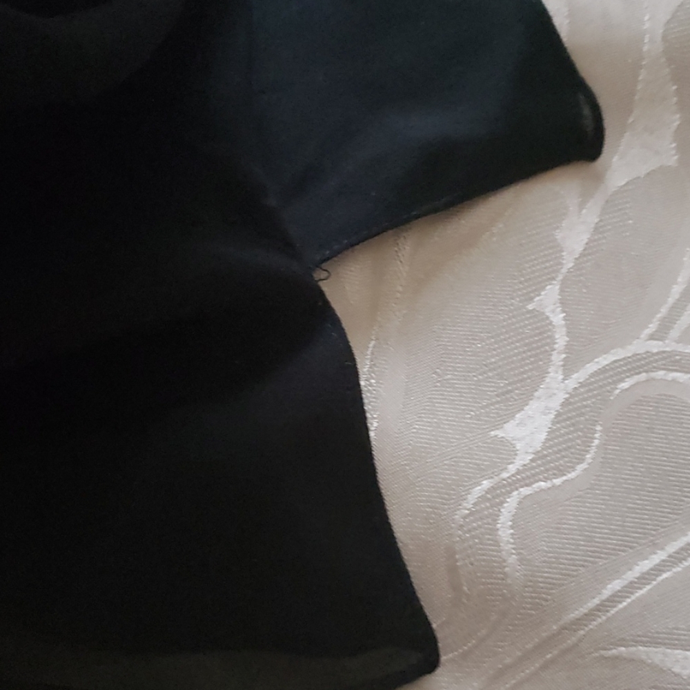 Top - Picture 3 of 6